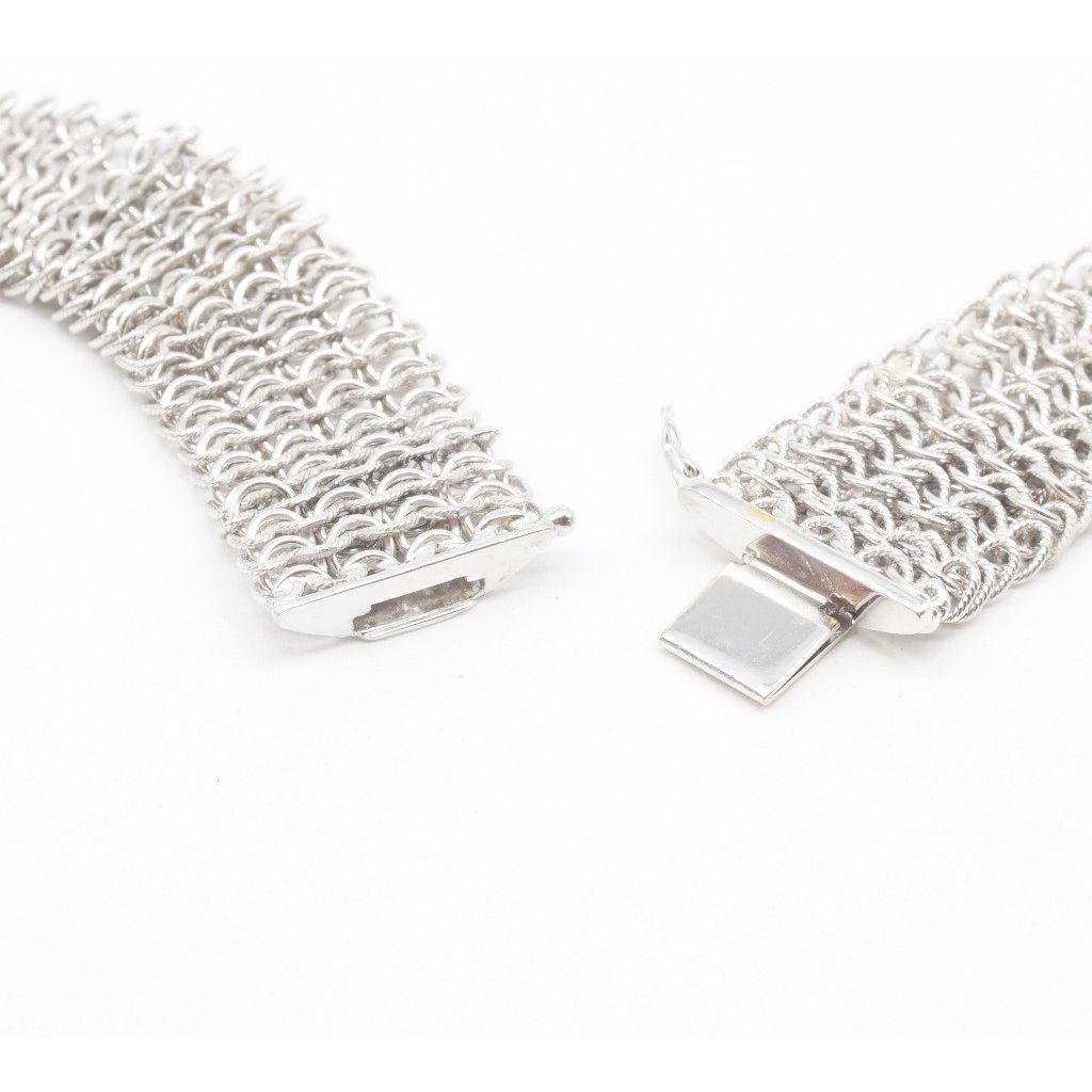 Collana In Bianco E Nero Pendente - Foto gratis su