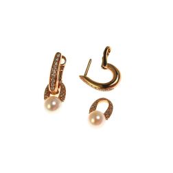 Oval Earrings with Pearl Pendant and Rose Gold Diamonds