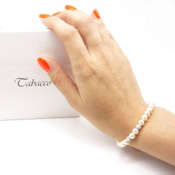 Pearls bracelet 2 x 2 white gold worn