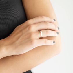 Solitaire ring Panarea 0.20ct photo worn