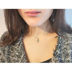 Ciondolo Bimba con Cuore Oro Giallo foto indossata