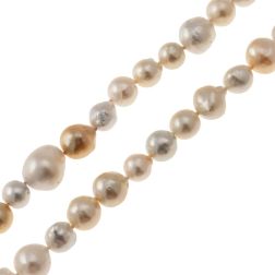 Long Necklace Irregular Pearls White and Gold