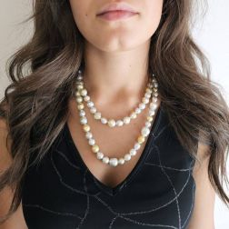 Photo of worn Long Necklace Irregular Pearls White and Gold