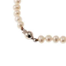 Bracciale Perle semplice con chiusura in Oro Bianco