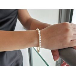 Foto indossata Bracciale Perle semplice con chiusura in Oro Bianco