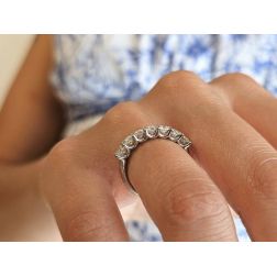 Veretta 7 Diamanti Suspended  0.923ct PLATINO foto indossata