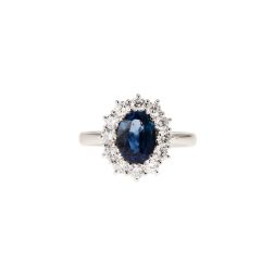 Anello Kate con Zaffiro Blu 6x8mm e 12 Diamanti