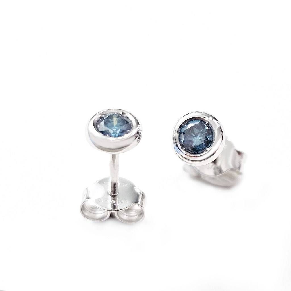 Orecchini Punto Luce Diamanti Blu Circle 5.50mm