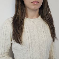 Girocollo Trilogy a Scalare in Oro Bianco foto indossata