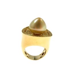 Anello con Perla Gold a goccia e Diamanti Gialli a giro