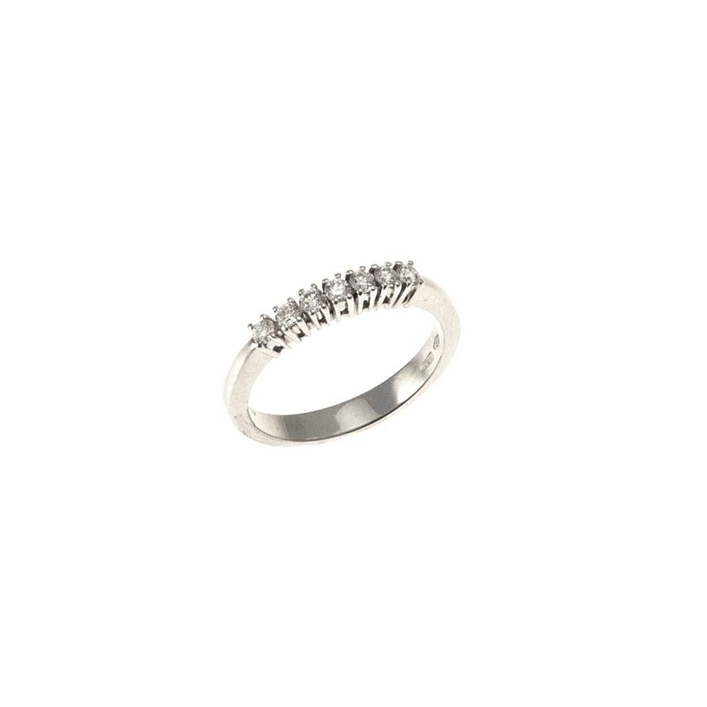7 Diamonds White Gold Ring - 2.70mm
