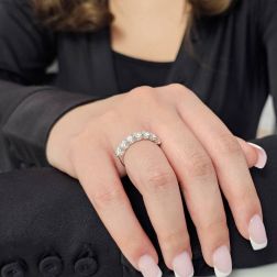 Photo of worn Veretta 7 Diamonds Suspended - Width 3.60mm White Gold