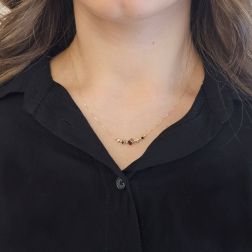 Collana a catena 5 Cubi in Oro Giallo Bianco e Rosa foto indossata