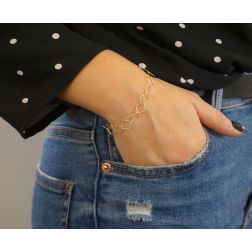 Photo of worn 18.50cm Chain Bracelet with Rhombus  in 18kts yellow gold