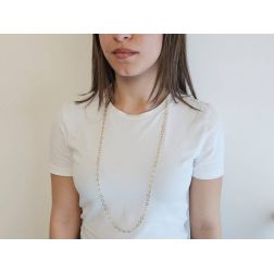 Collana Laccio 89cm catena Brillantata e Martellata in Oro Giallo foto indossata