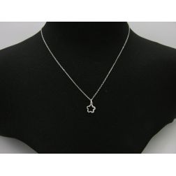 Flower Charm in white gold and zircons