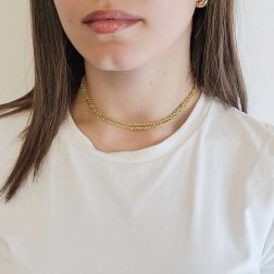Photo of worn 70cm Necklace Rope Infinity alternating in Yellow Gold