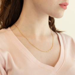 Photo of worn 50cm Necklace 3+1 width of 2.2mm 18kt yellow gold