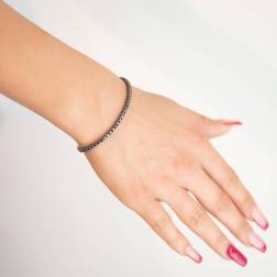 Bracciale Tennis Diamanti Neri 17,5cm x 2,4mm foto indossata