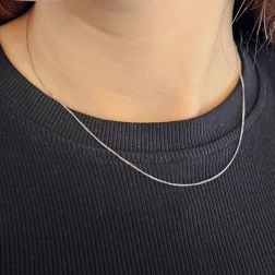 Collana Grumetta 40cm x 0.80mm - Platino foto indossata