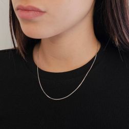 Photo of worn Platinum squared ear of corn chain necklace 45cm x 1.20mm