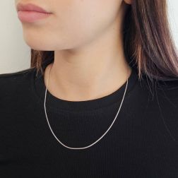 Photo of worn Platinum tubolar ear of corn chain necklace 45cm-50cm x 1.10mm