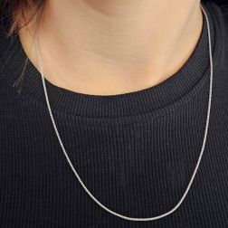 Collana Spiga tonda sfaccettata 50cm x 1.10mm - Platino indossata