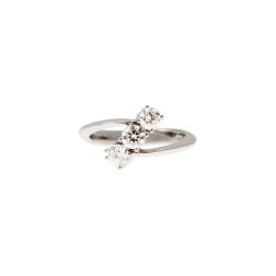0,82ct GIA Certificate Diamonds Oblique Trilogy Ring in Platinum