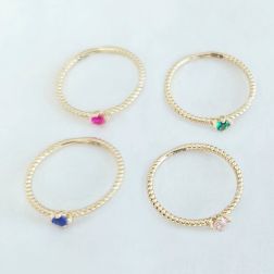 Torchon Solitaire Ring Coloured Zircon, in Yellow Gold