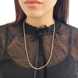 Photo of worn Navy chain necklace 60 cm x 4mm - Solid structure