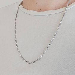 Photo of worn 60cm Necklace Torchon and Sphere Chain in 18kt White Gold