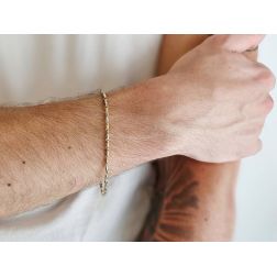 Bracciale Catena tubolare alternato molle e chicchi ovali Bicolore foto indossata