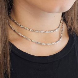 Collana Laccio 70cm catena Lumachina Tubolare Oro Bianco foto indossata