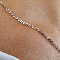 Collana Rolò Brillantata 50cm x 2.70mm Oro Bianco foto indossata