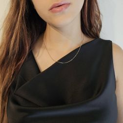 Photo of worn Necklace Veneta 0.90mm yellow gold