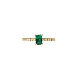 Solitaire Ring with Octagonal Emerald and 8 Diamonds