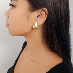 photo fo worn Super Lightweight Prism Shaped Lobe Earrings in Yellow Gold