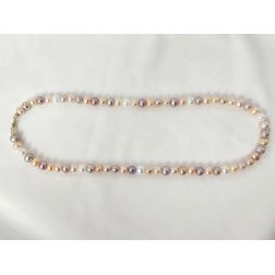 Multicolor Pink Pearl Necklace in Yellow Gold