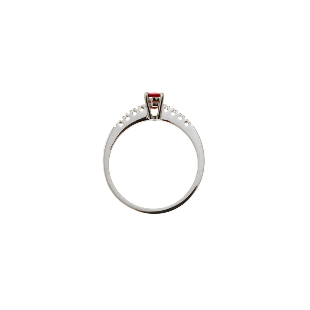 Anello Solitario Rubino Ovale e 8 Diamanti in Oro Bianco- Misura 16