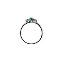 6x4mm Oval Emerald Solitaire Ring with 6 Diamonds in White Gold