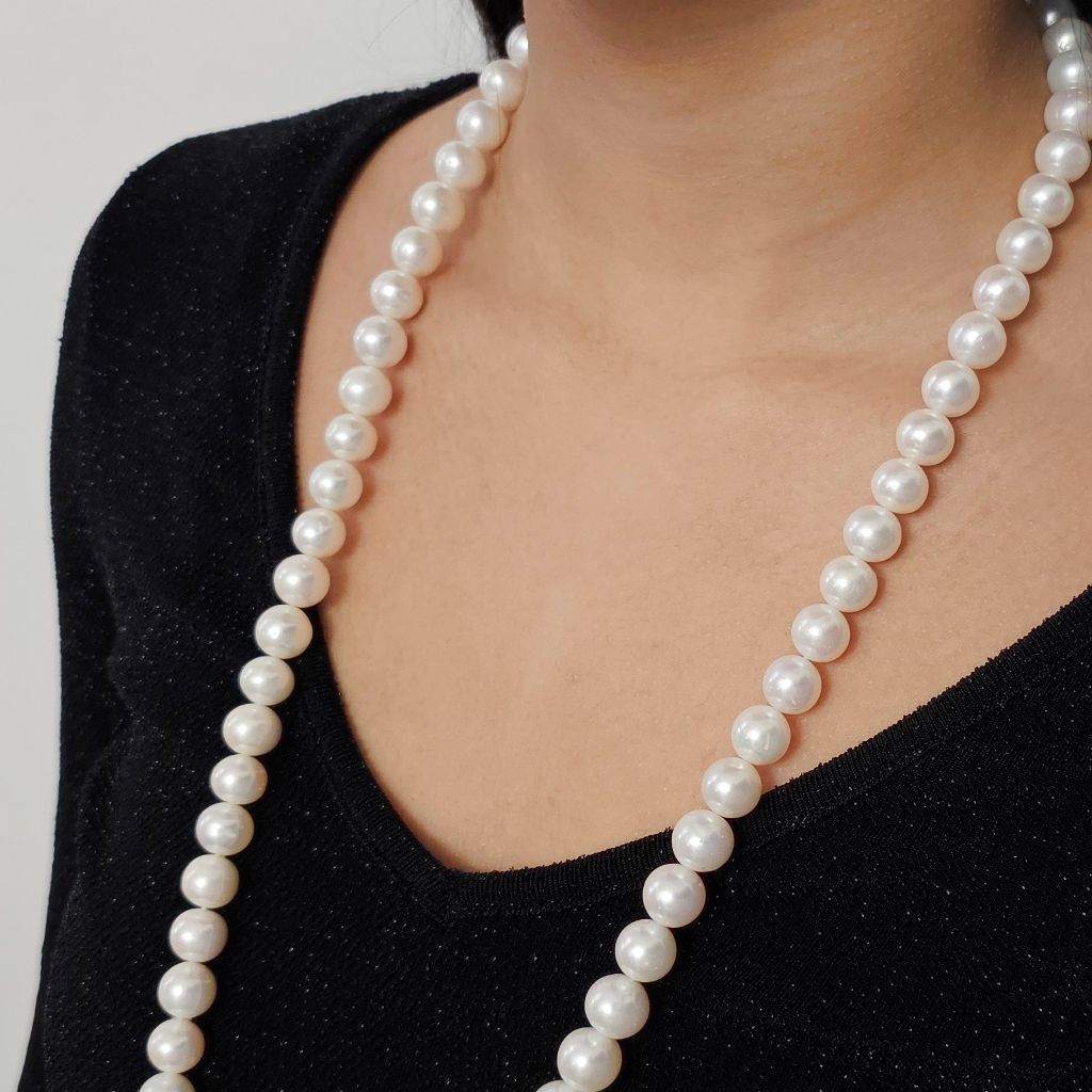photo of worn 79cm Long Necklace White Pearls without clasp