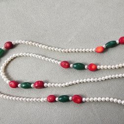 104cm Long Necklace White Pearls with Green and Red Stones without Clasp