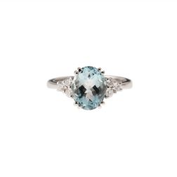 Solitaire Ring with Aquamarine 9mmx7mm and Diamonds