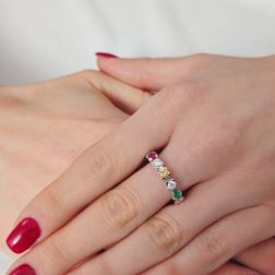 foto indossata Veretta Girandola con Diamanti, Diamante Giallo, Zaffiri Blu, Rubini, Smeraldi - Misura 12