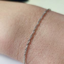 Bracciale Singapore oro bianco foto indossata