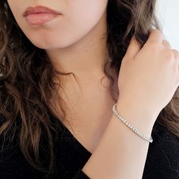 Photo of worn Diamond Piramid Tennis Bracelet 20cm x 3.20mm