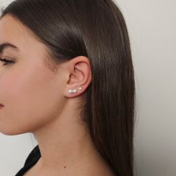 photo of worn Earrings with 4mm - 5.5mm - 6.5mm freshwater pearls in white gold