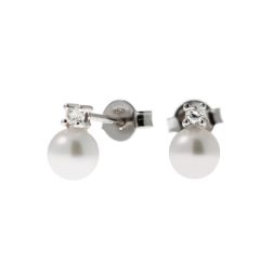5.5mm Akoya Pearls and 0.05ct Diamonds Earrings