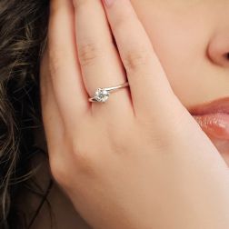 Solitario Panarea Diamante 0.70ct foto indossata