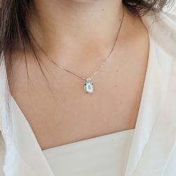 Collana Ciondolo Acquamarina Ottagonale foto indossata